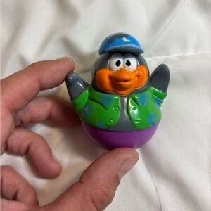 PLAYSKOOL Weebles Weeble Wobble Figure PENGUIN in TOURIST SHIRT Cute Animal!